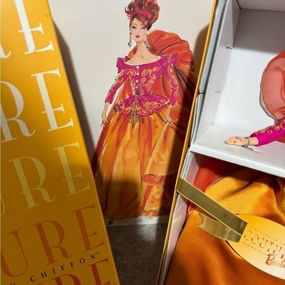Couture Barbie - Picture 2 of 4